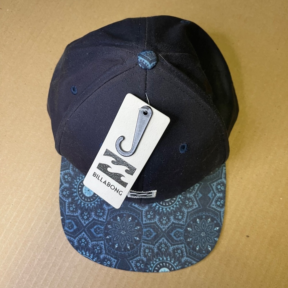 Rare Billabong Navy Floral/Bandana Snap Back  Baseball‎ Hat NEW WITH TAGS